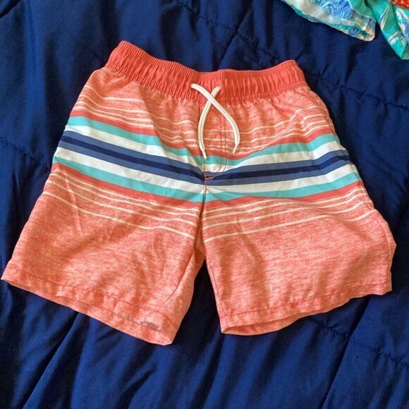 Boys Swimming Trucks Bundle Osh Kosh B”gosh Size 6 - Picture 4 of 6